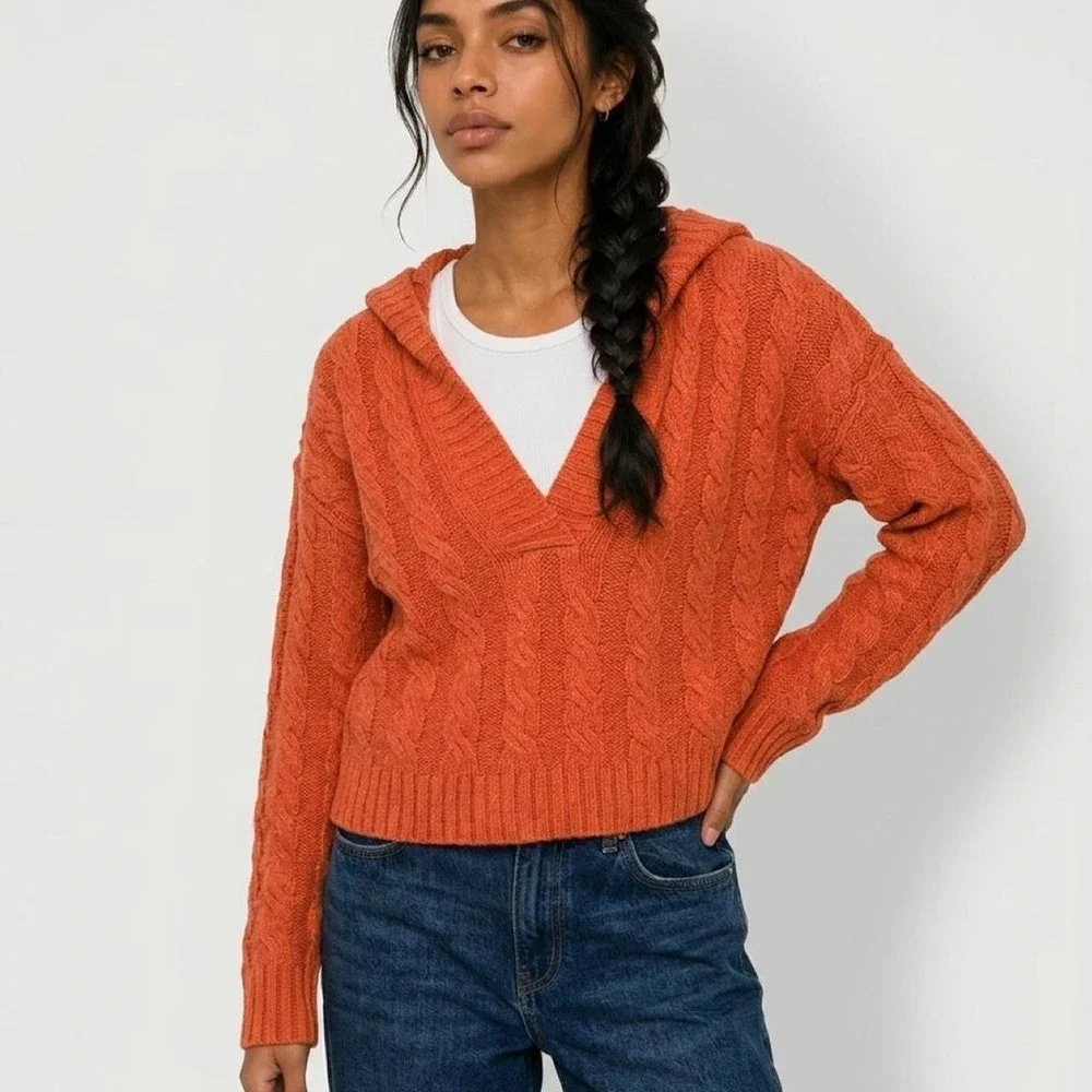 American Eagle orange cable knit hoodie Size XS